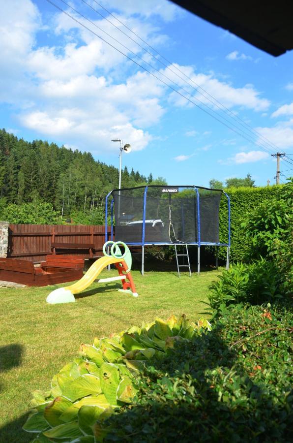 V Moravskem Krasu V Obci Ferienhaus *